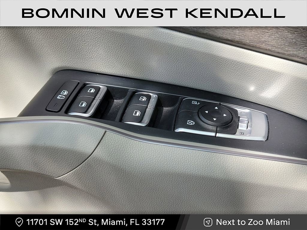 Used 2022 Kia Sorento S image 31