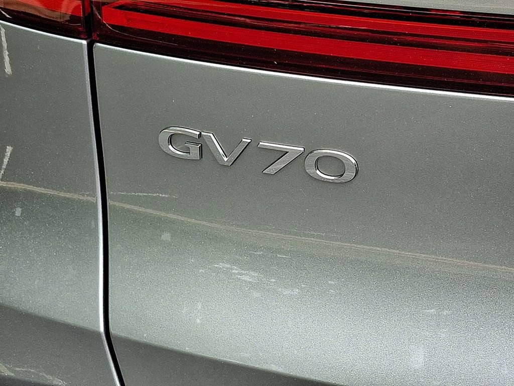New 2026 Genesis GV70 2.5T Sport Prestige AWD/4WD image 19