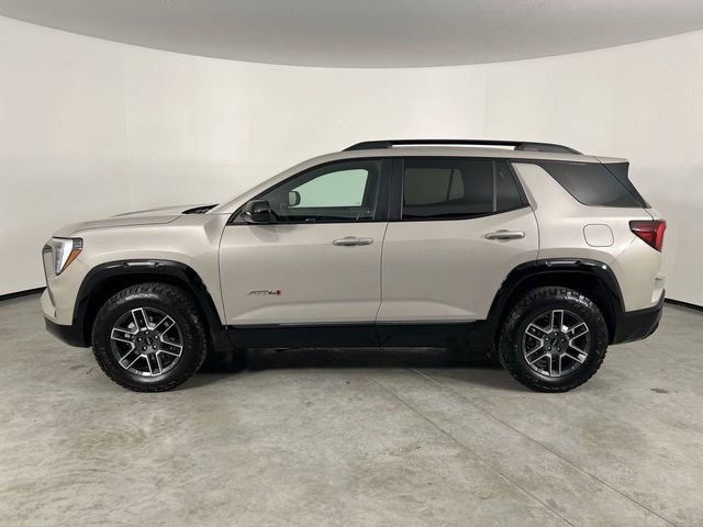 Used 2026 GMC Terrain AT4 AWD/4WD image 5