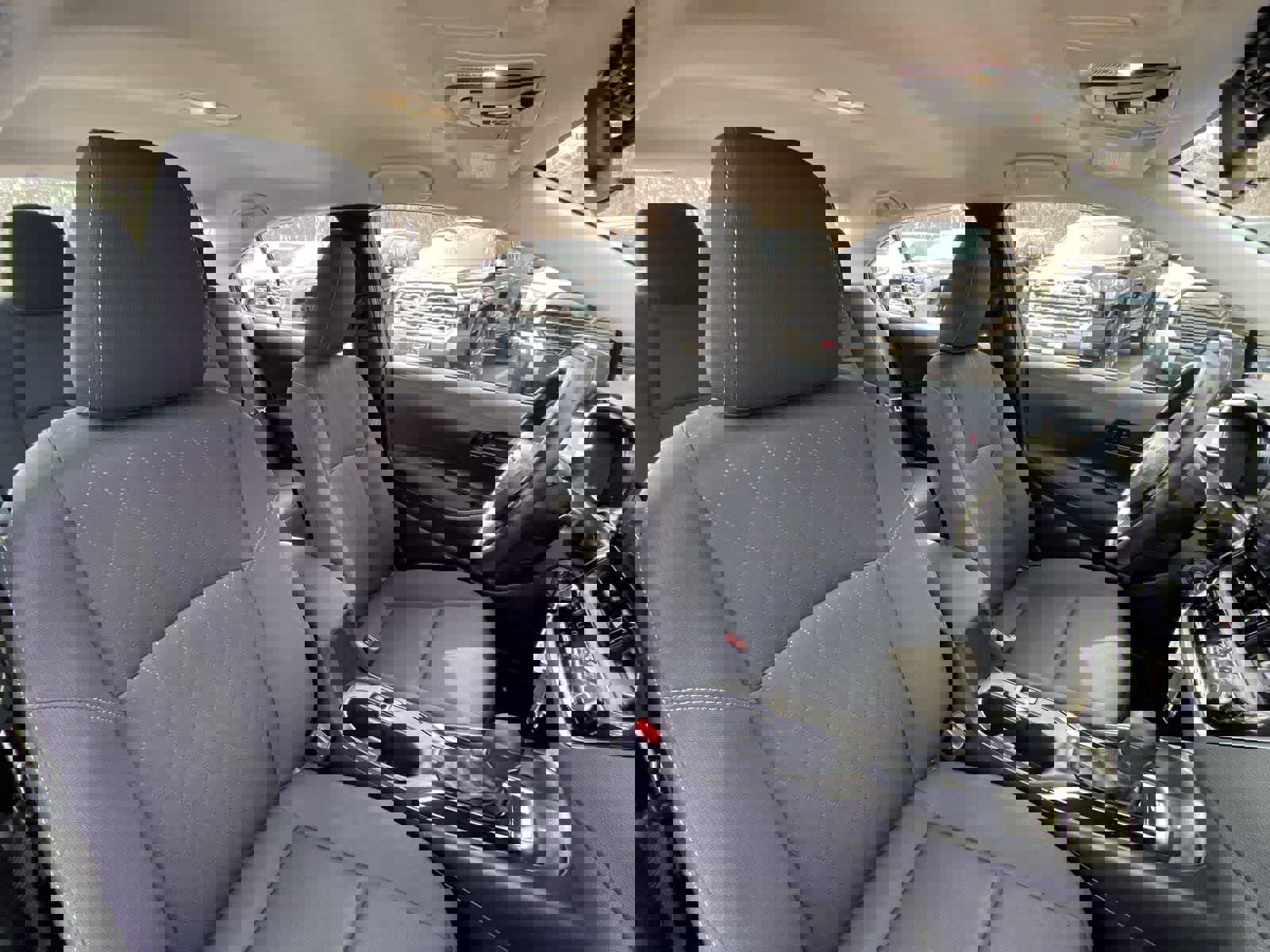 Used 2025 Toyota Corolla LE image 21