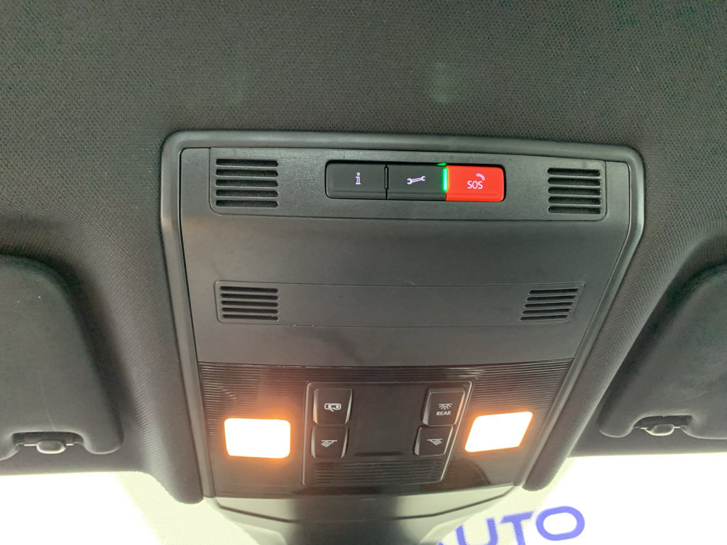 Used 2025 Volkswagen Jetta Sport FWD image 27