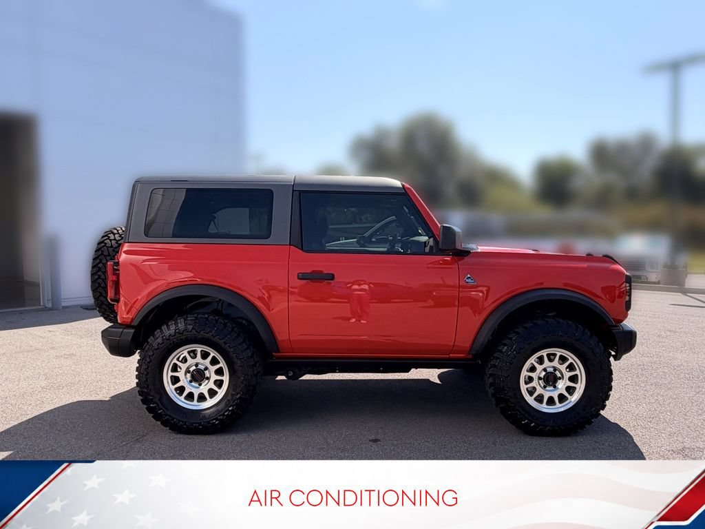 Used 2024 Ford Bronco Black Diamond w/ Sasquatch Package AWD/4WD image 4