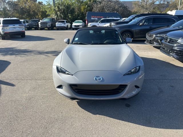 Used 2025 MAZDA MX-5 Miata Grand Touring w/ Weather Package RWD image 8