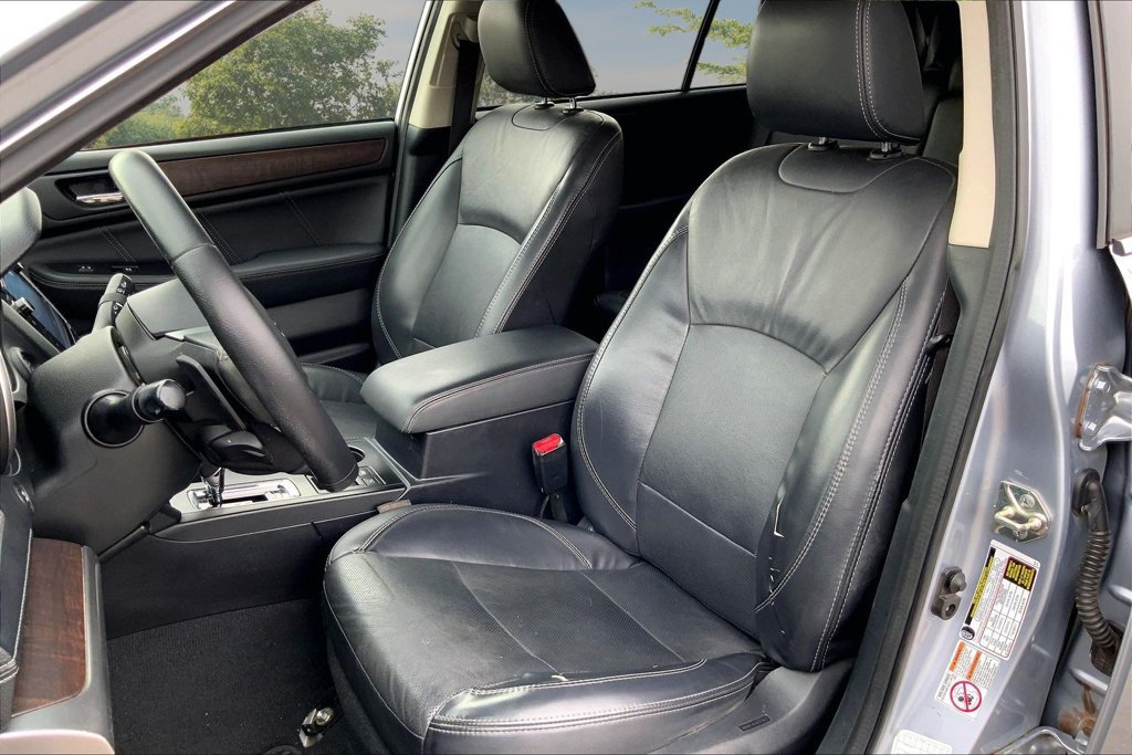 Used 2019 Subaru Outback 2.5i Limited AWD/4WD image 21