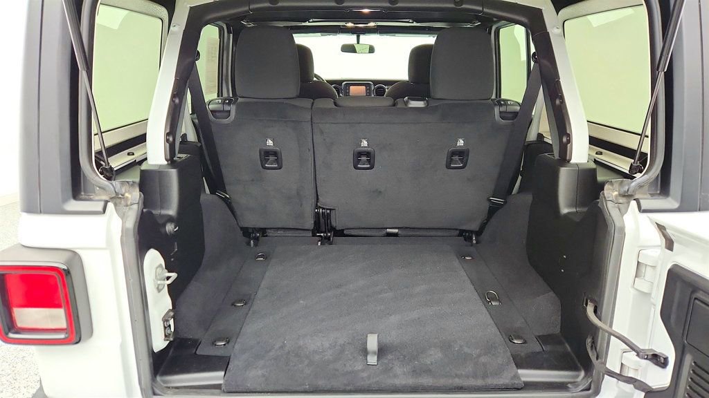 Used 2019 Jeep Wrangler Unlimited Sport image 20