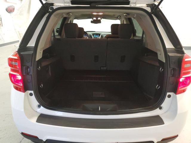 Used 2017 Chevrolet Equinox LT w/ Convenience Package AWD/4WD image 24