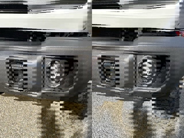 New 2025 Ford Bronco Badlands image 9