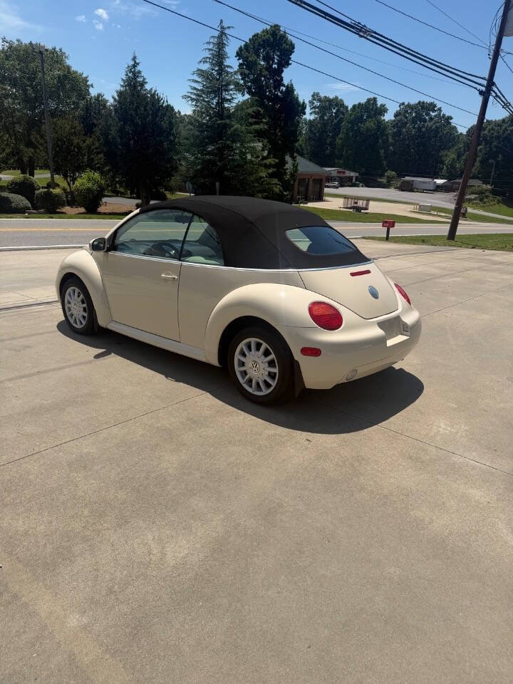 Used 2005 Volkswagen Beetle GLS FWD image 3
