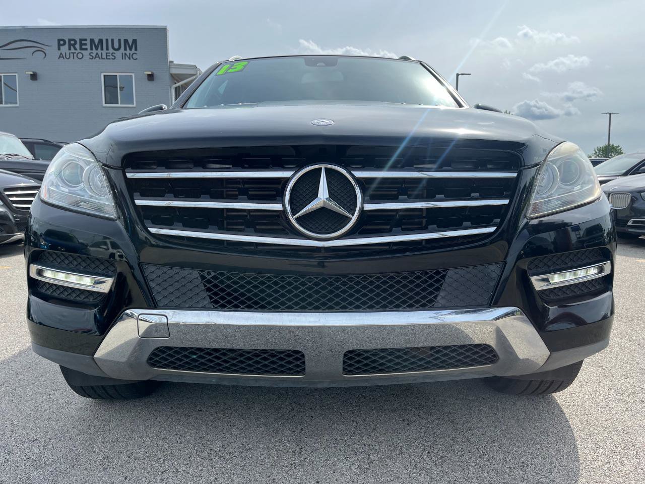 Used 2013 Mercedes-Benz ML 350 BlueTEC 4MATIC image 9