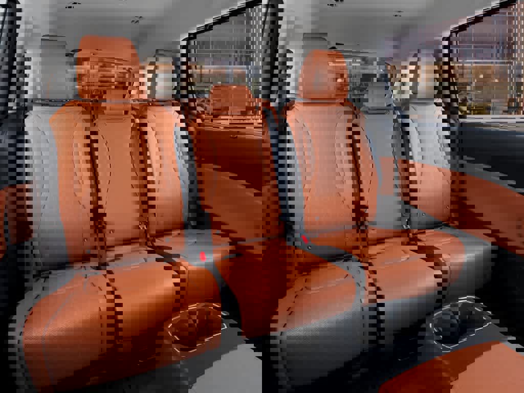 New 2026 Kia Carnival EX image 16