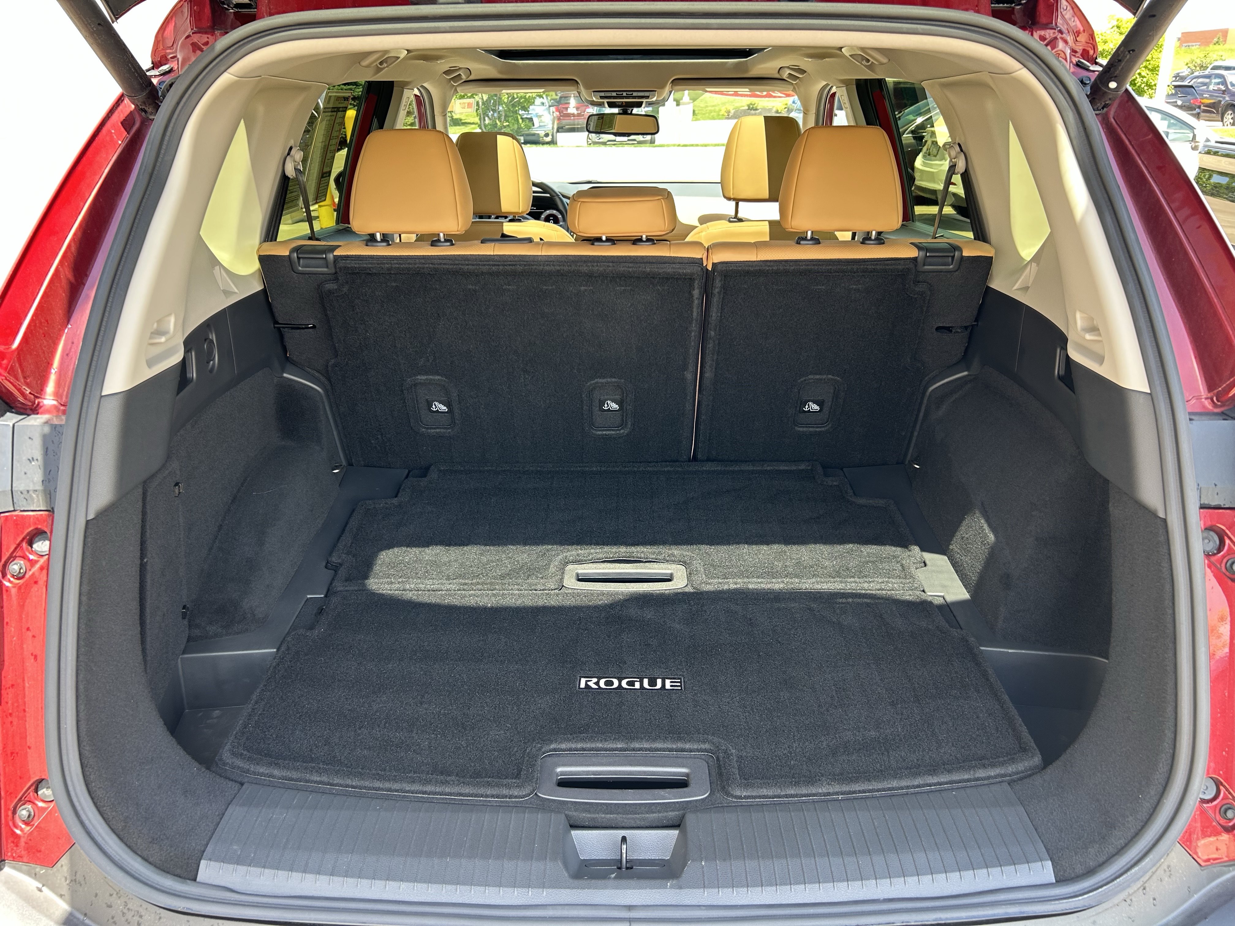 Used 2023 Nissan Rogue Platinum w/ Platinum Premium Package FWD image 21