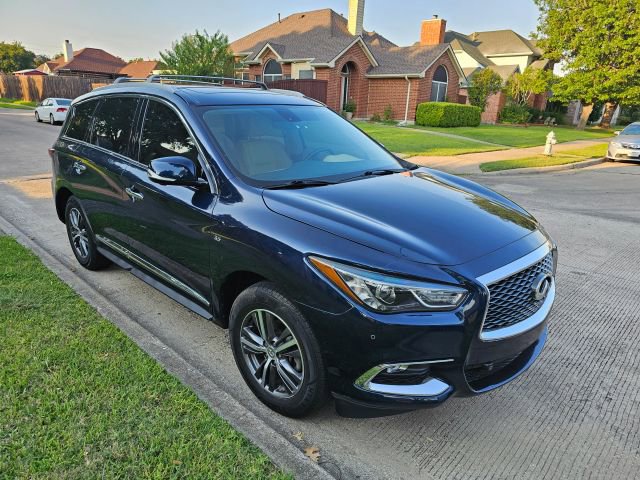Used 2018 INFINITI QX60 AWD w/ Premium Plus Package image 2