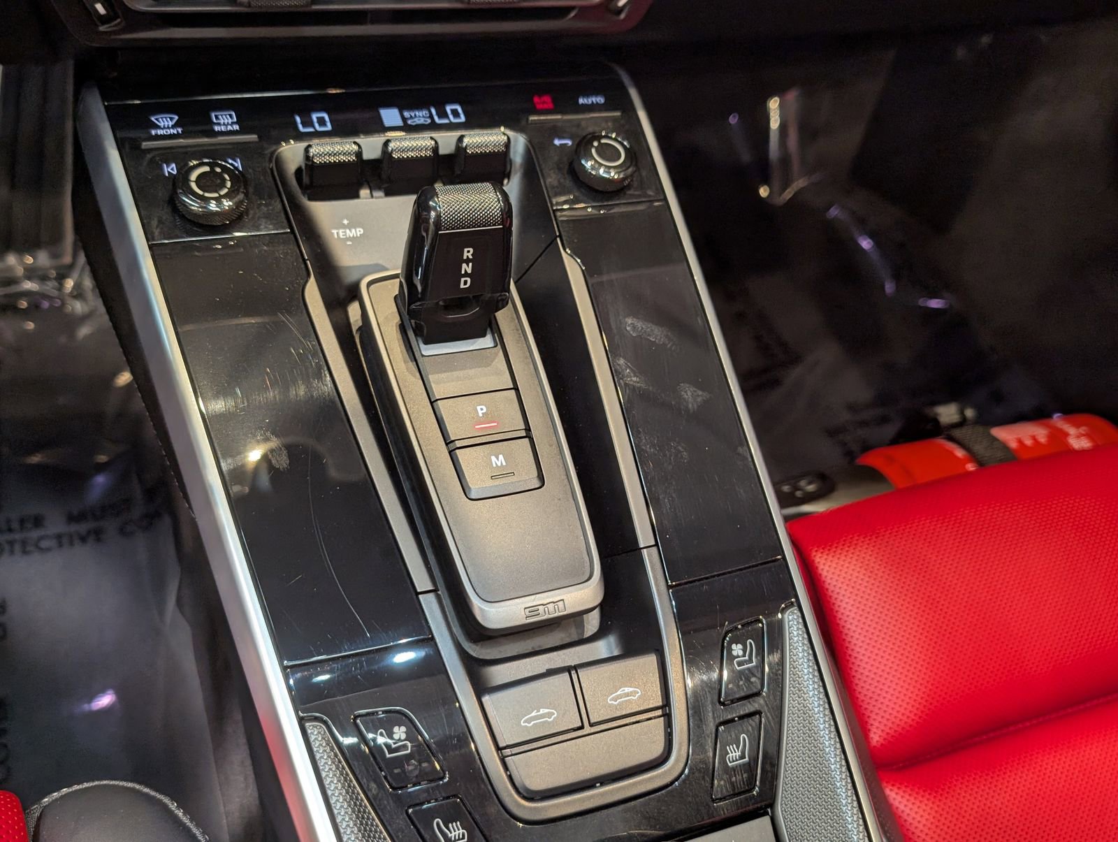 Certified 2022 Porsche 911 Targa 4S w/ Premium Package image 26