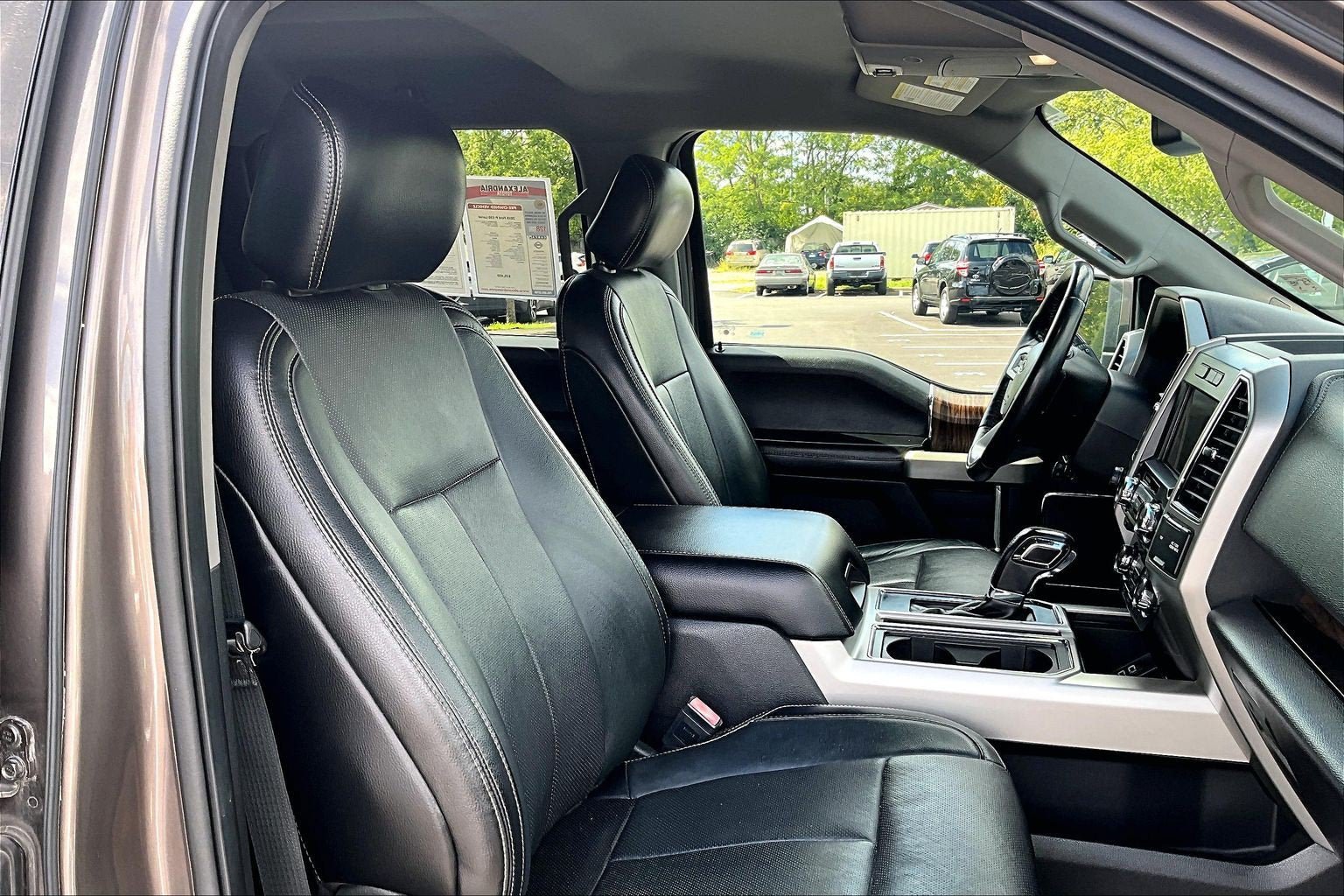 Used 2018 Ford F150 Lariat AWD/4WD image 7