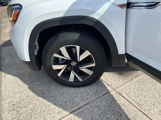 Used 2022 Volkswagen Atlas Cross Sport SE image 29