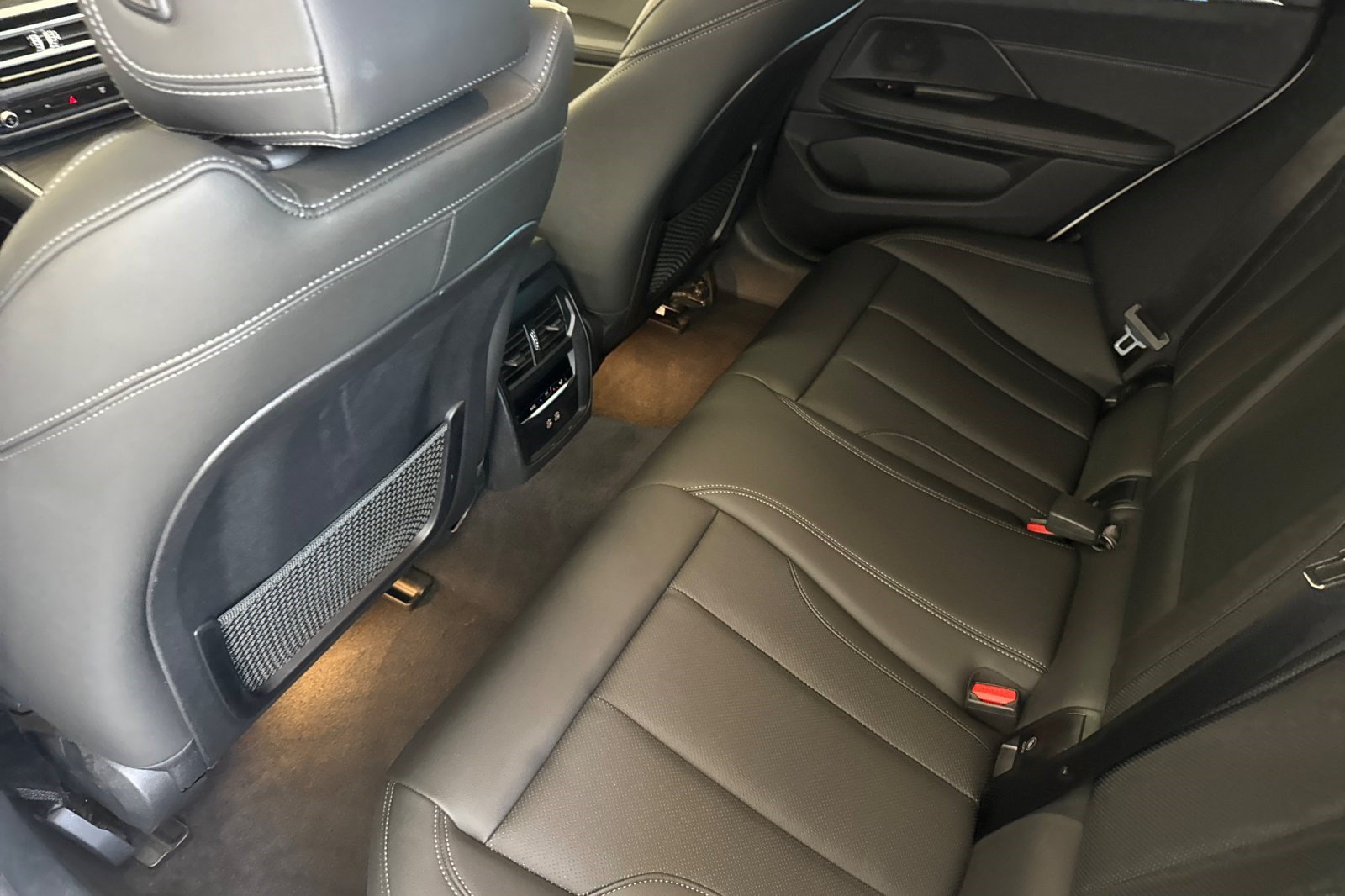 Certified 2023 BMW i4 eDrive35 w/ Premium Package RWD image 26