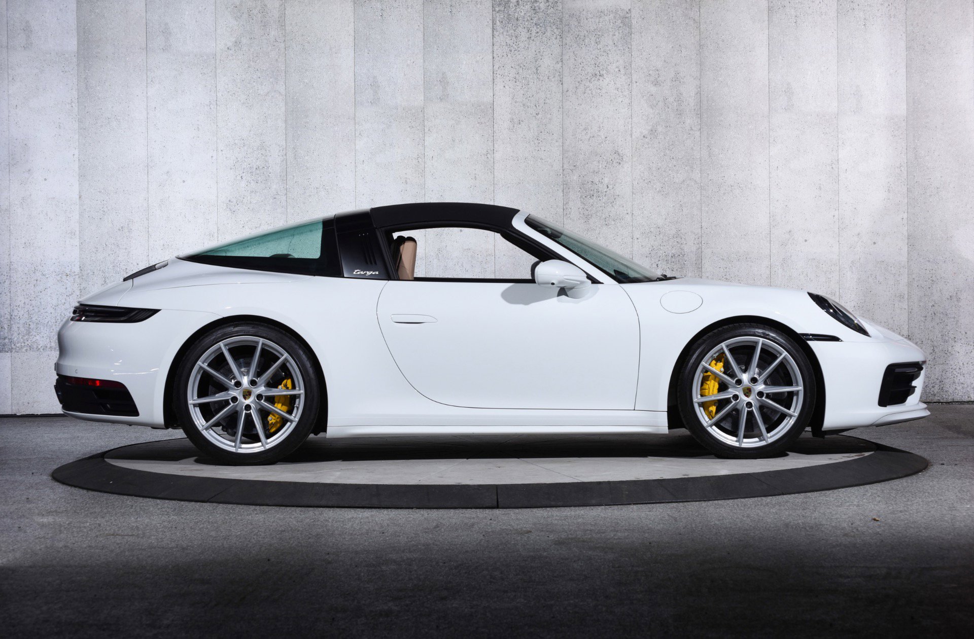 Used 2024 Porsche 911 Targa 4S image 37