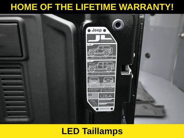 Used 2024 Jeep Wrangler Sport S image 40