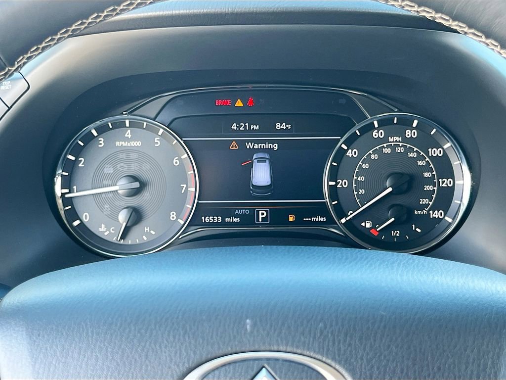 Used 2024 INFINITI QX80 Premium Select w/ Cargo Package AWD/4WD image 12