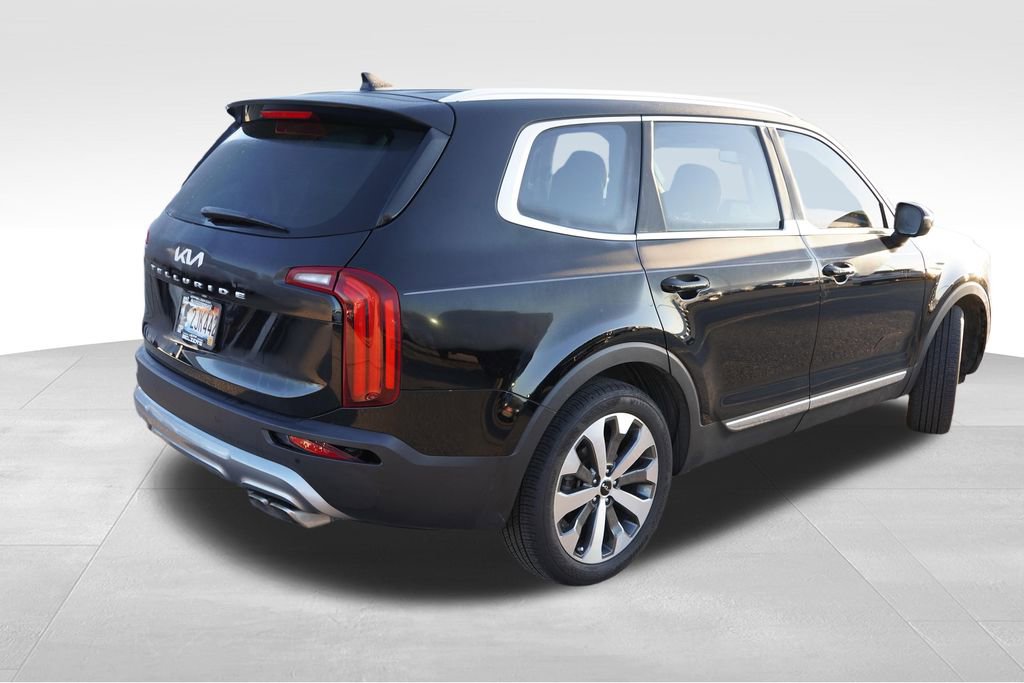 Certified 2022 Kia Telluride EX w/ EX Premium Package image 3