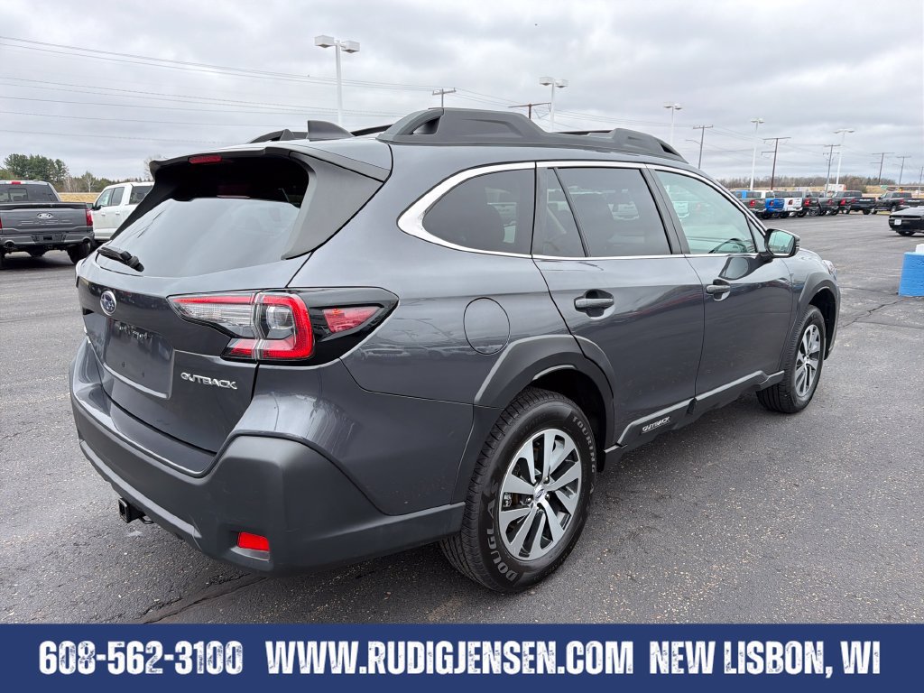 Used 2024 Subaru Outback Premium AWD/4WD image 5