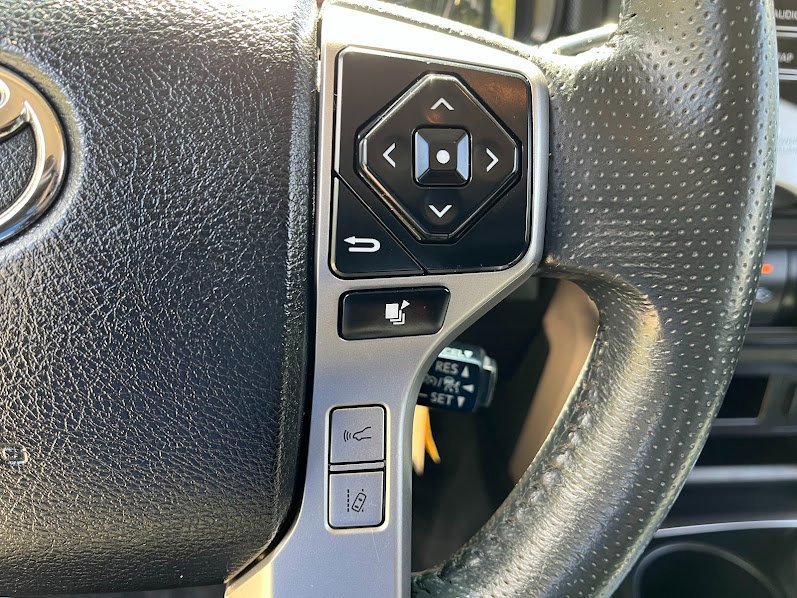 Used 2021 Toyota 4Runner SR5 image 17