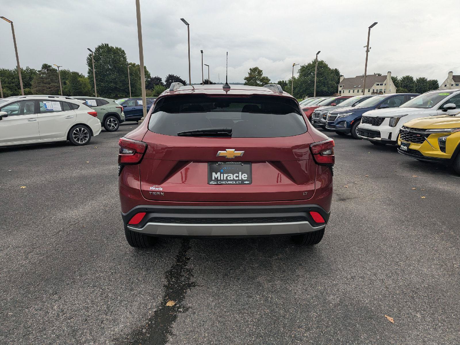 Used 2025 Chevrolet Trax LT w/ Driver Confidence Package FWD image 6