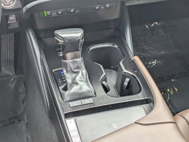 Used 2023 Lexus ES 300h w/ Premium Package image 14