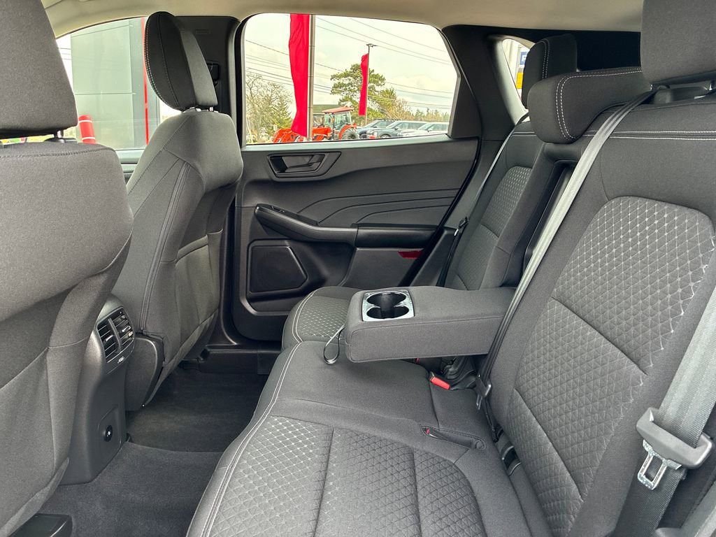 Used 2023 Ford Escape Active image 16