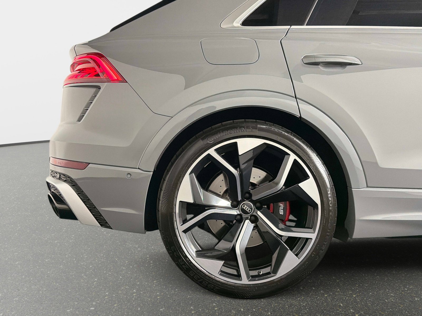 Used 2024 Audi RS Q8 AWD/4WD image 20