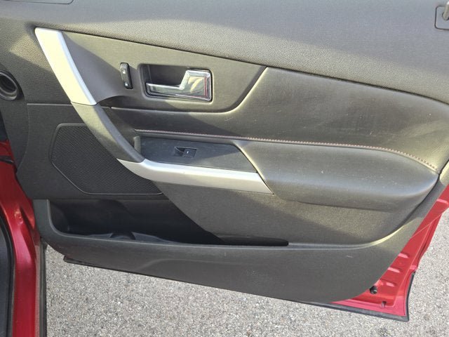 Used 2012 Ford Edge Limited image 4