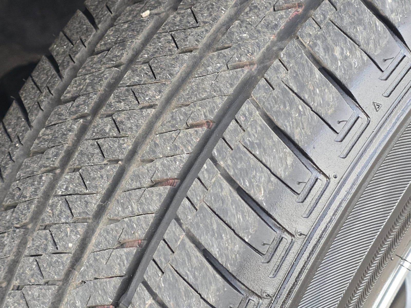 Used 2024 Honda CR-V EX-L image 16