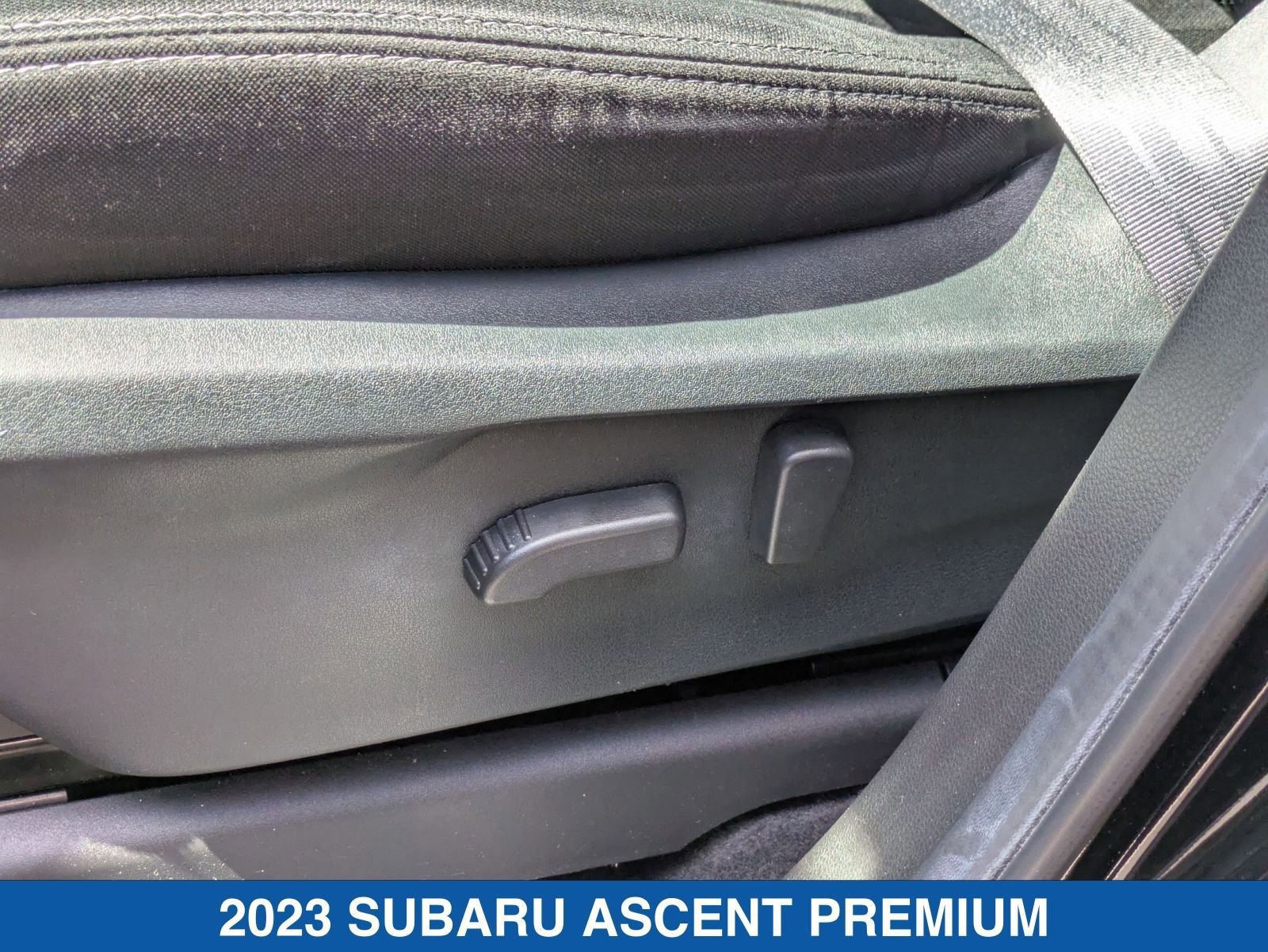 Certified 2023 Subaru Ascent Premium w/ Convenience Package image 26