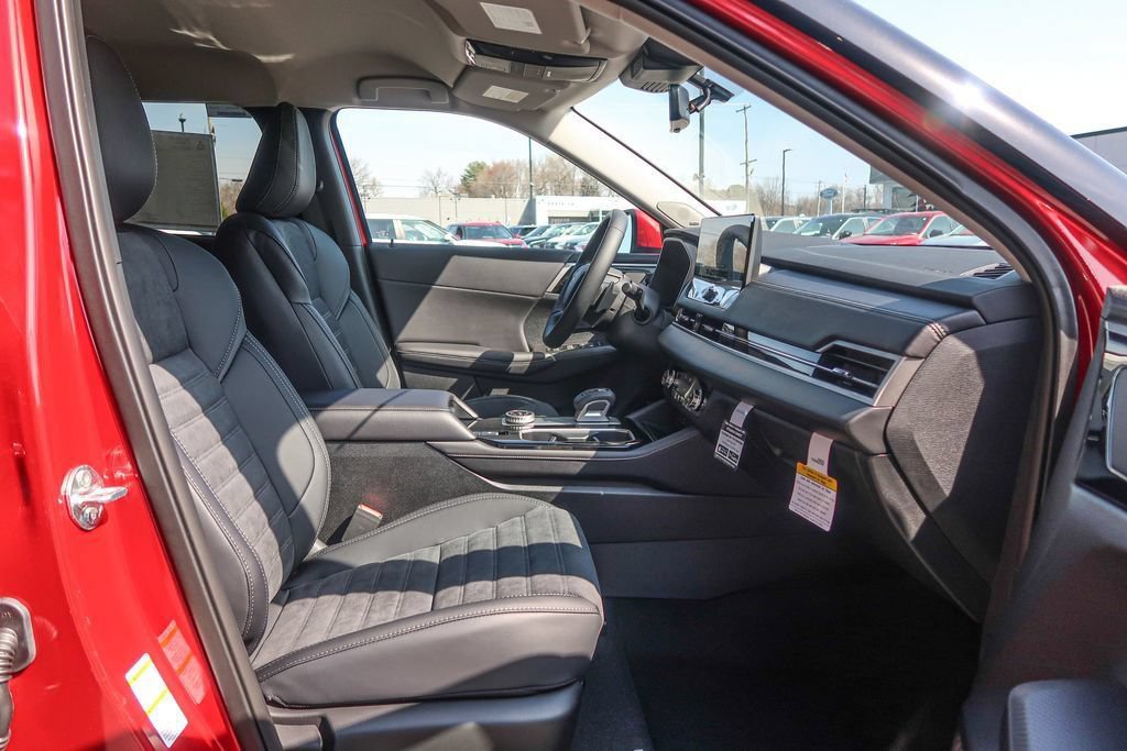 New 2026 Mitsubishi Outlander SE AWD/4WD image 18