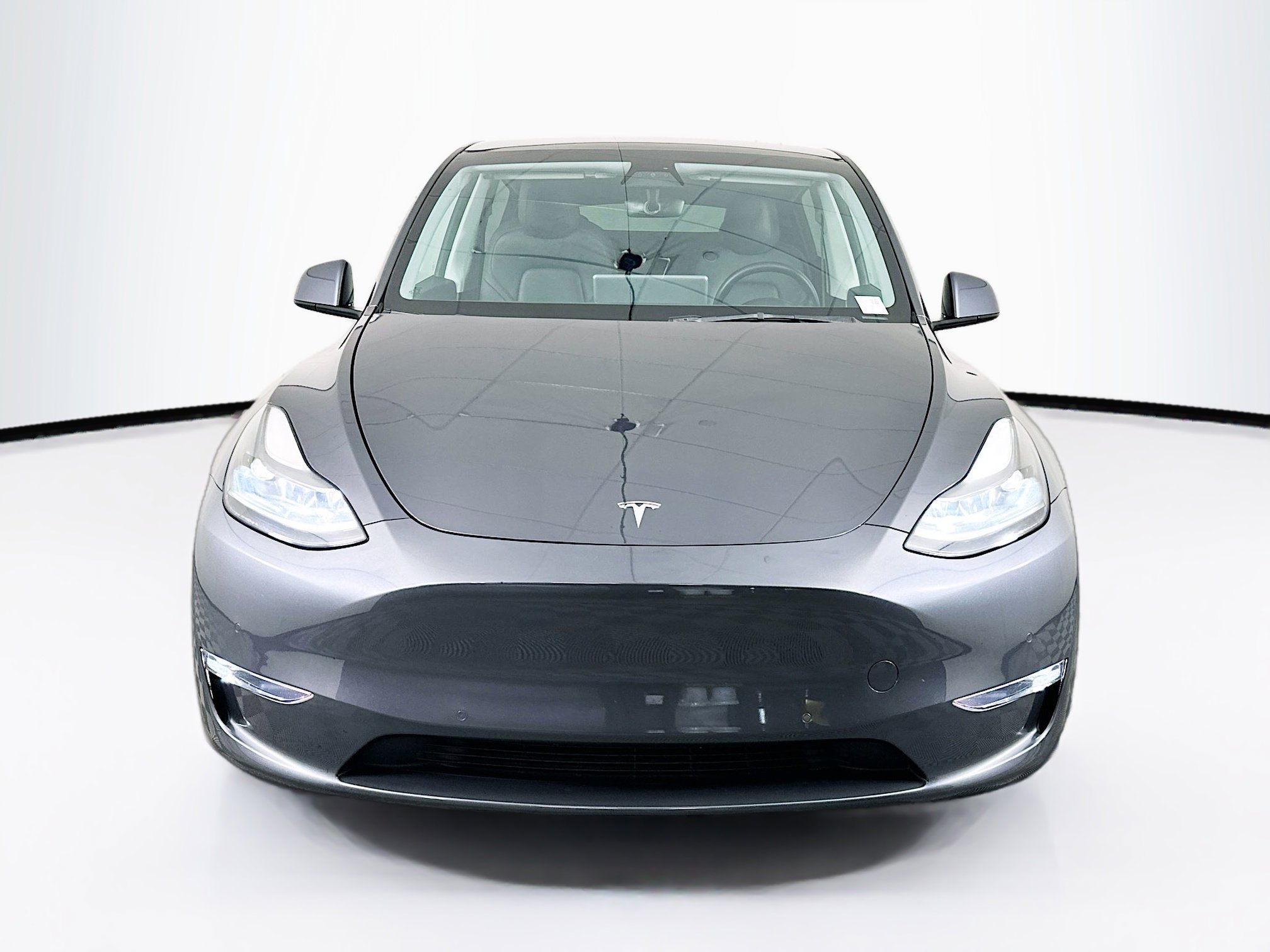 Used 2022 Tesla Model Y Performance image 2