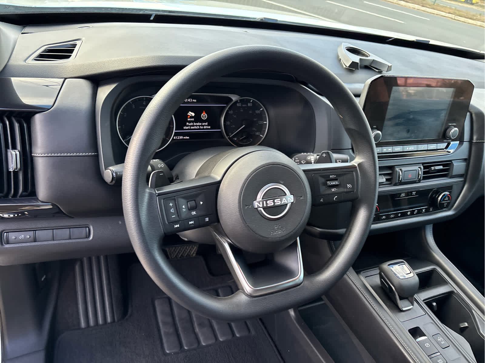 Used 2023 Nissan Pathfinder S AWD/4WD image 9