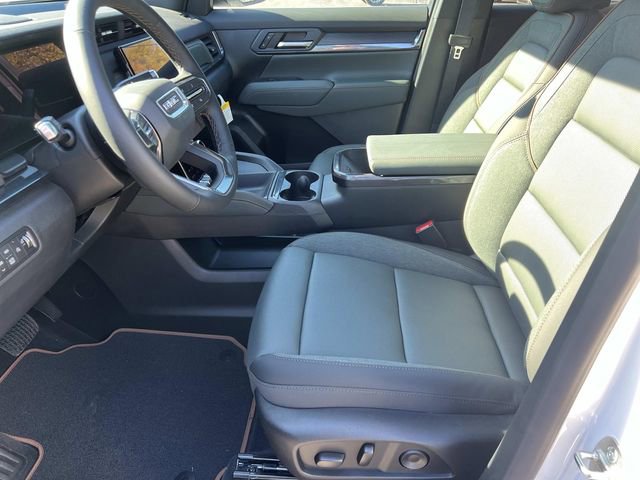 New 2026 GMC Terrain AT4 w/ Convenience Package III image 18