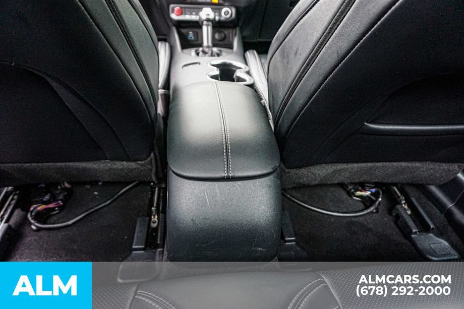 Used 2025 Ford Mustang Premium RWD image 30