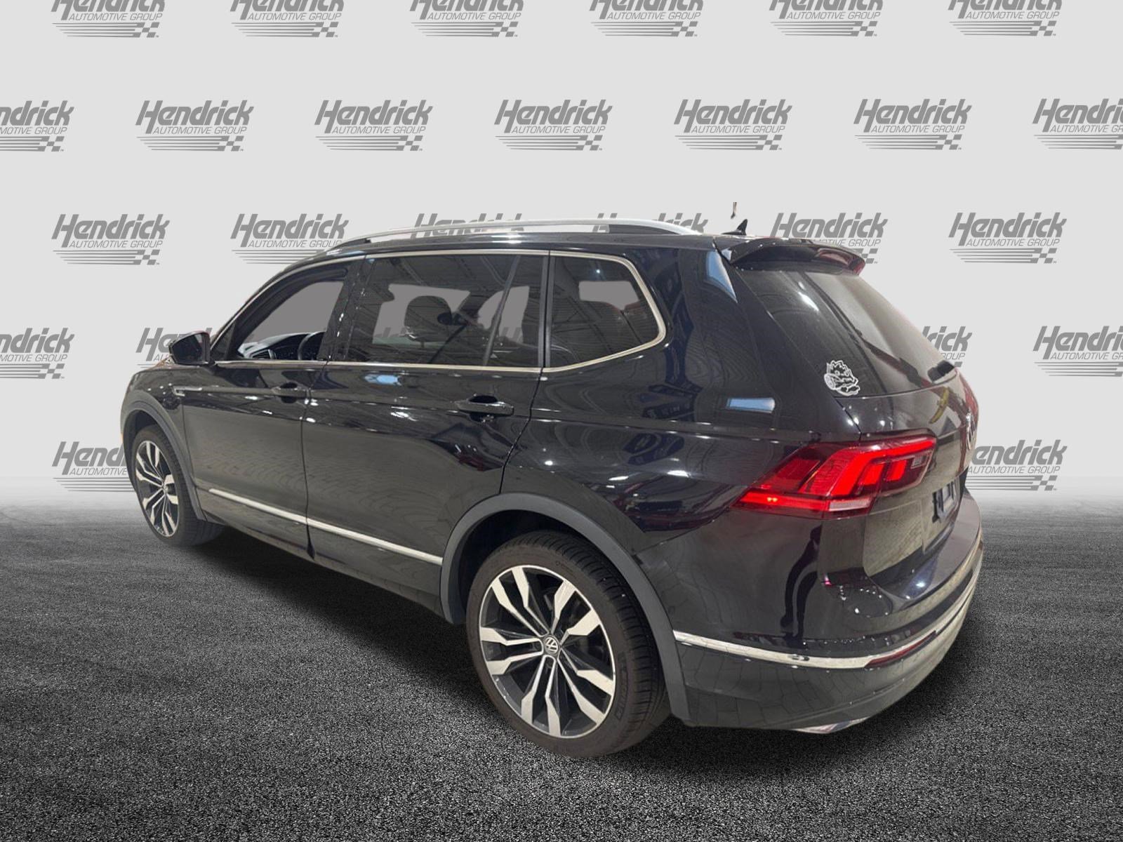 Used 2020 Volkswagen Tiguan SEL Premium R-Line AWD/4WD image 8