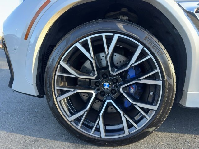 Used 2022 BMW X6 M Base w/ Executive Package image 32