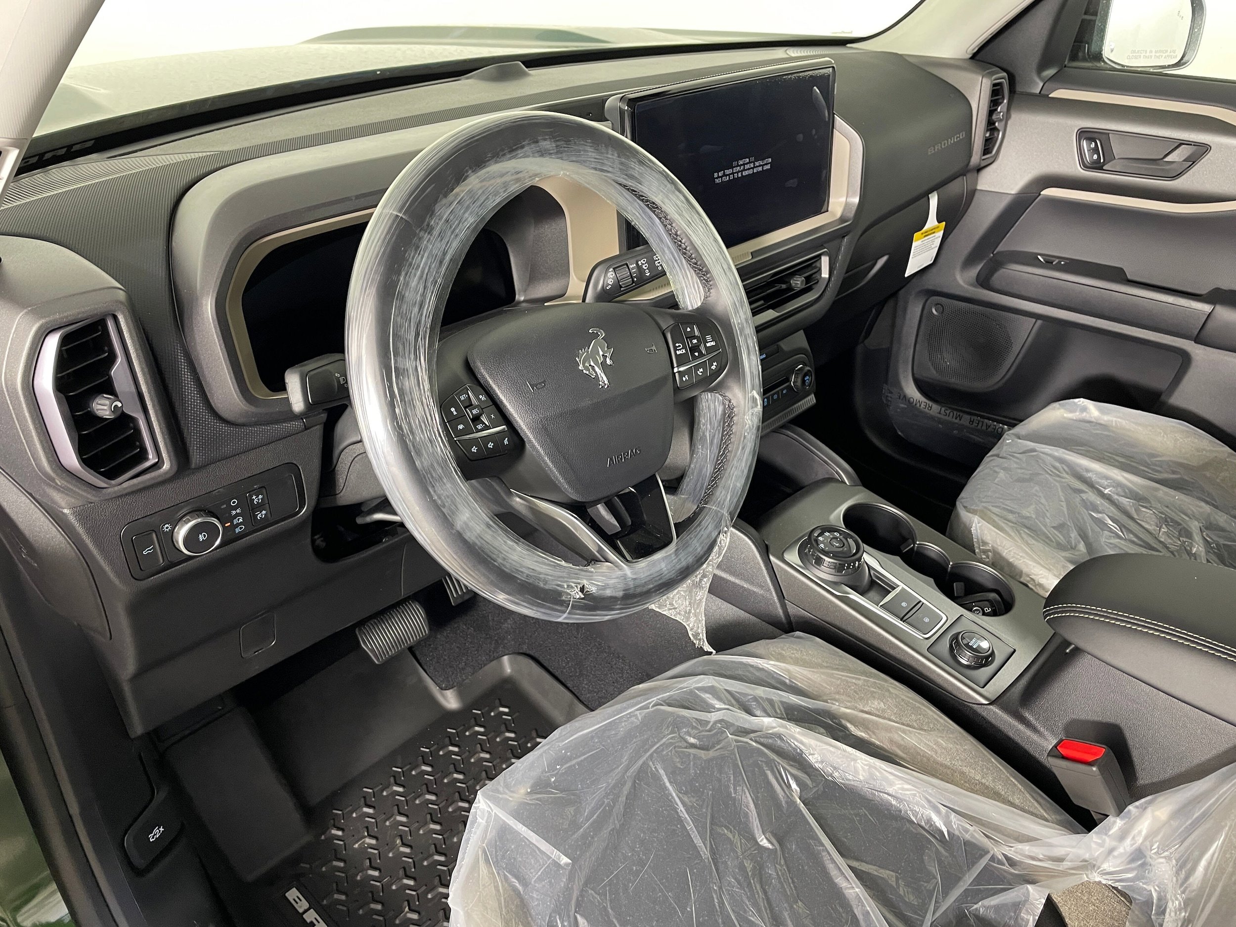 New 2025 Ford Bronco Sport Big Bend w/ Convenience Package AWD/4WD image 2