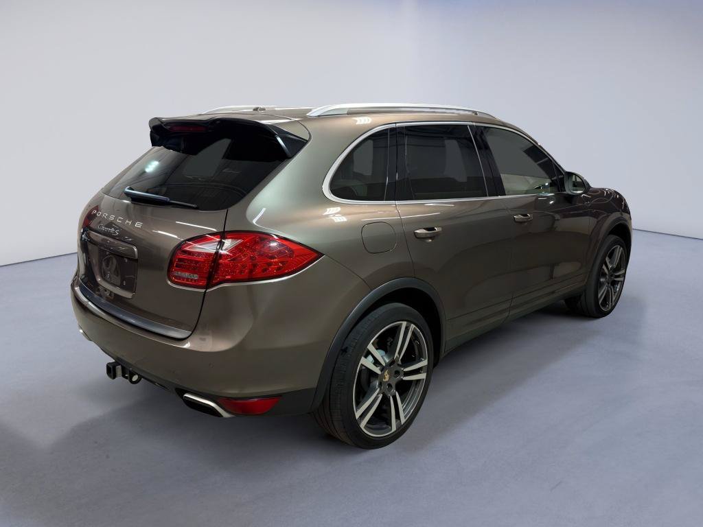 Used 2012 Porsche Cayenne S AWD/4WD image 8