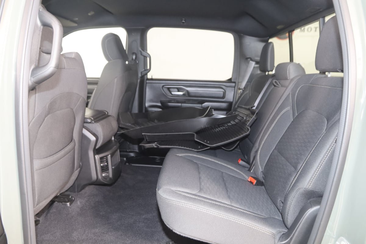 Used 2026 RAM 1500 Warlock AWD/4WD image 41