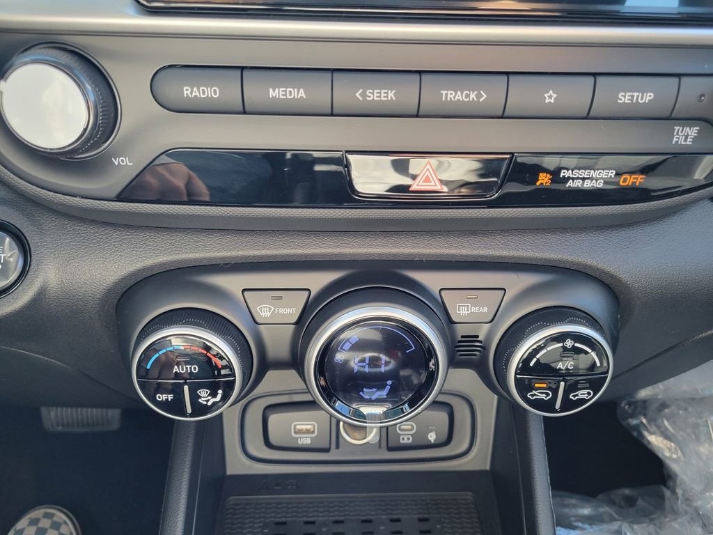 New 2026 Hyundai Venue SEL FWD image 22