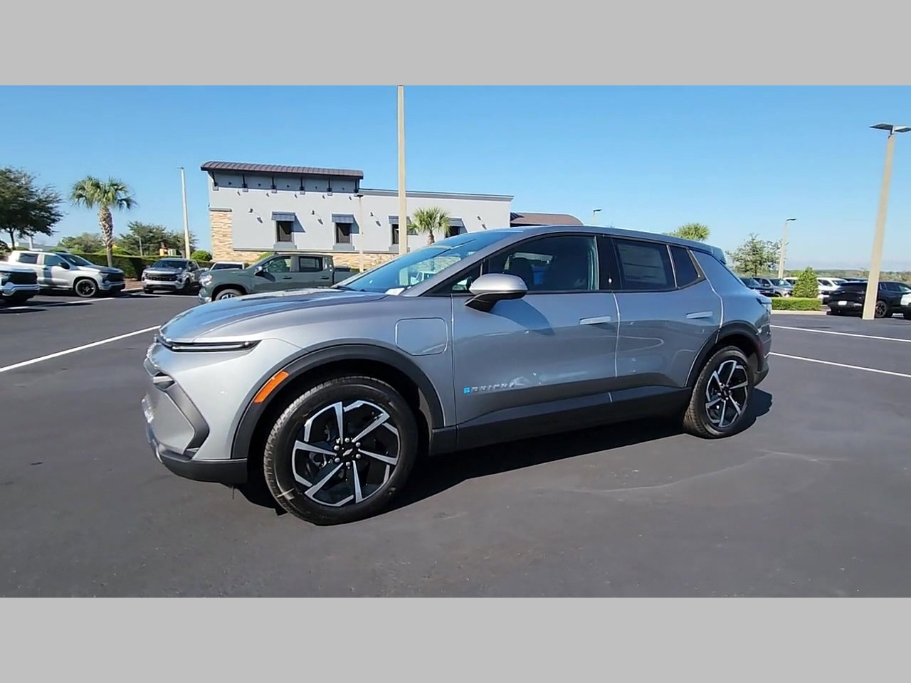 New 2026 Chevrolet Equinox EV LT w/ Comfort Package image 17