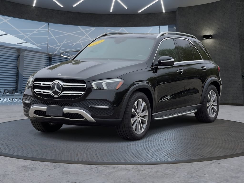 Used 2022 Mercedes-Benz GLE 350 4MATIC w/ Premium Package image 2