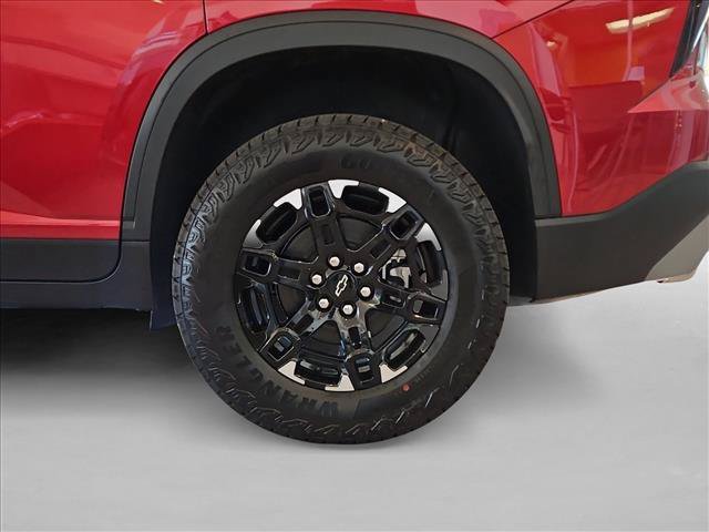 New 2027 Chevrolet Traverse Z71 w/ Driver Confidence Package AWD/4WD image 10