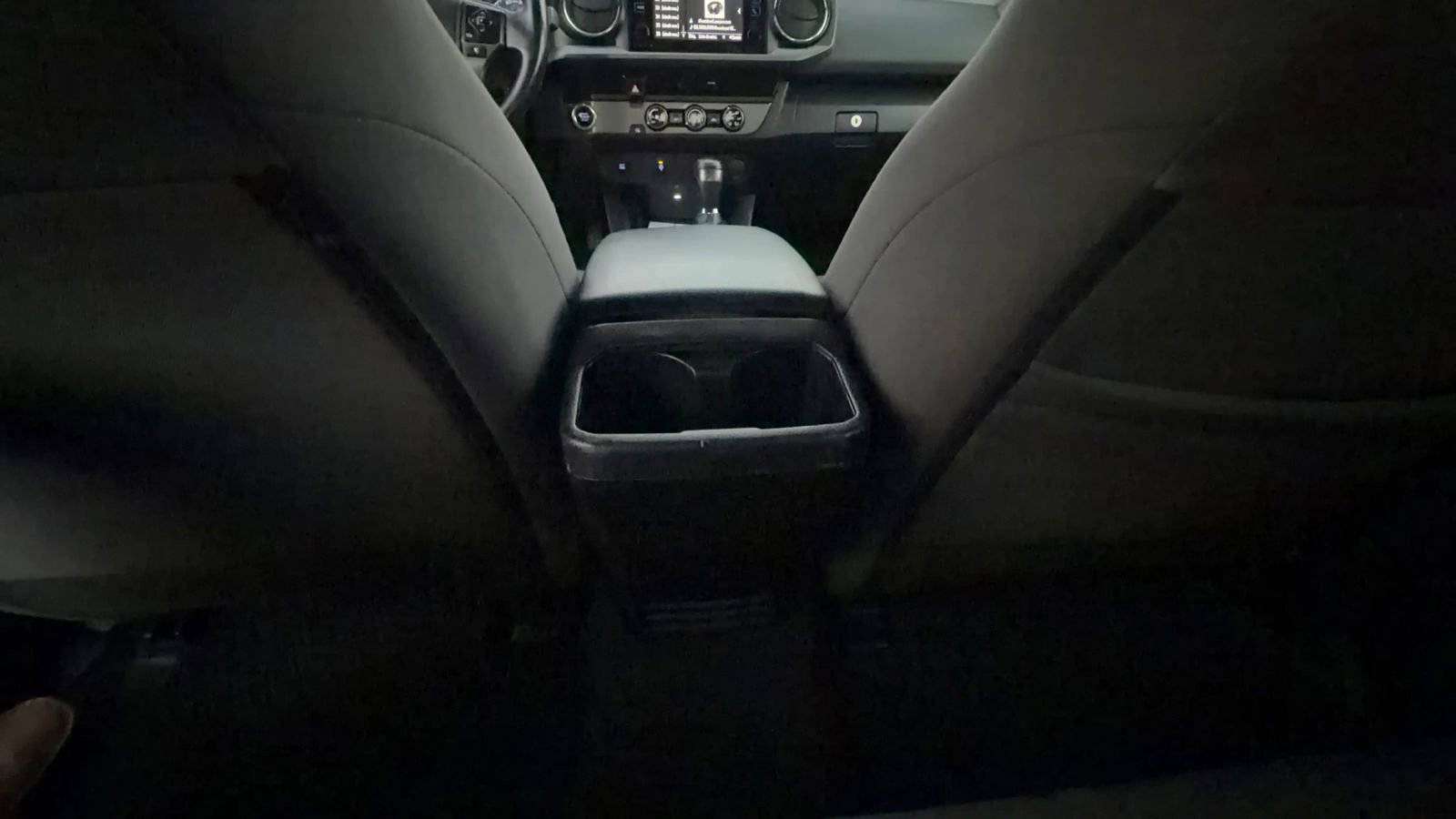 Used 2016 Toyota Tacoma TRD Sport image 26