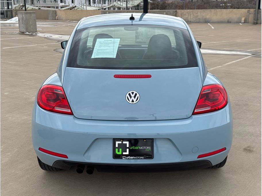 Used 2013 Volkswagen Beetle 2.5 image 7