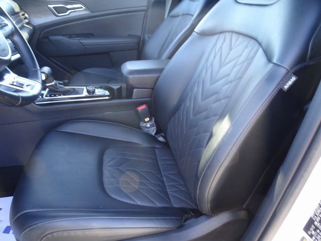 Used 2023 Kia Sportage X-Line w/ X-Line Premium Package image 7